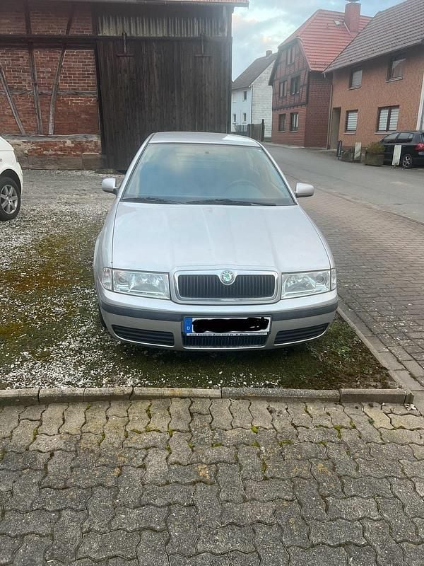 Gebraucht Skoda Octavia 116 PS (85 kW) 2001 Silber Limousine