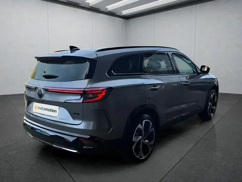 Używany Renault Espace 200 KM (147 kW) 2025 Szary SUV