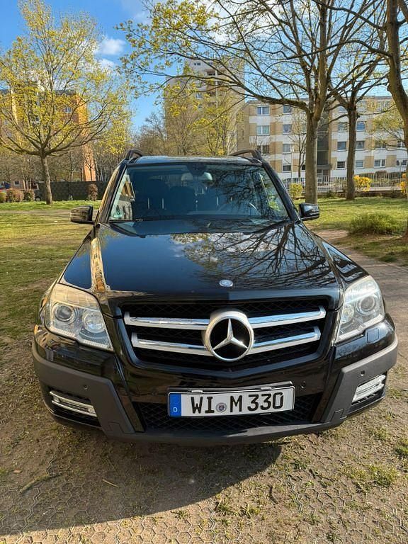 Gebraucht Mercedes GLK350 272 PS (200 kW) 2010 Schwarz SUV