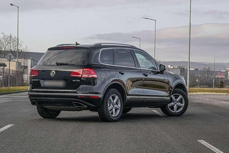 Gebraucht VW Touareg 204 PS (150 kW) 2018 Schwarz SUV