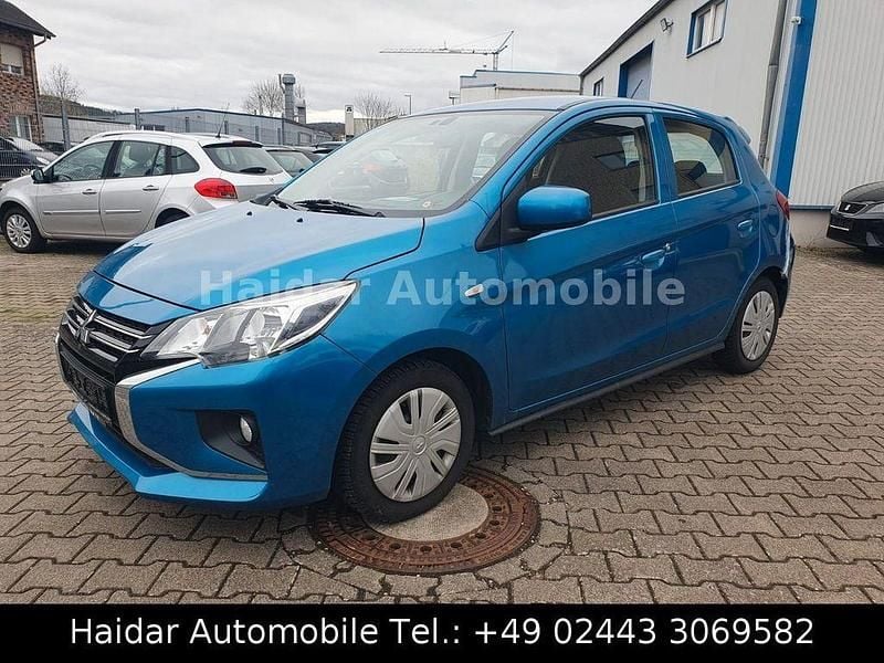 Gebraucht Mitsubishi Space Star Basis 71 PS (52 kW) 2020 Blau Kleinwagen