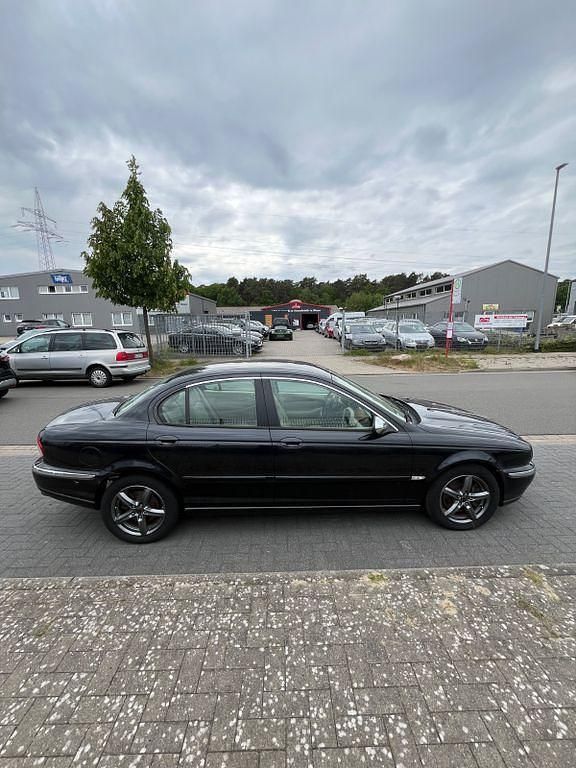 Gebraucht Jaguar X-type Executive 145 PS (106 kW) 2006 Schwarz Limousine