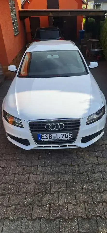 Gebraucht Audi A4 Attraction 160 PS (117 kW) 2010 Kombi