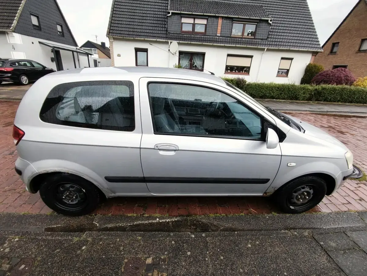 Gebraucht Hyundai Getz 63 PS (46 kW) 2003 Silber Kleinwagen