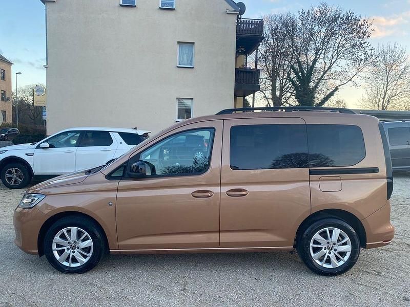 Gebraucht VW Caddy Life 114 PS (83 kW) 2021 Blau Van / Kleinbus