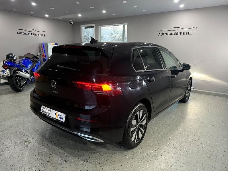 Gebraucht VW Golf VIII Move 150 PS (110 kW) 2023 Schwarz Limousine