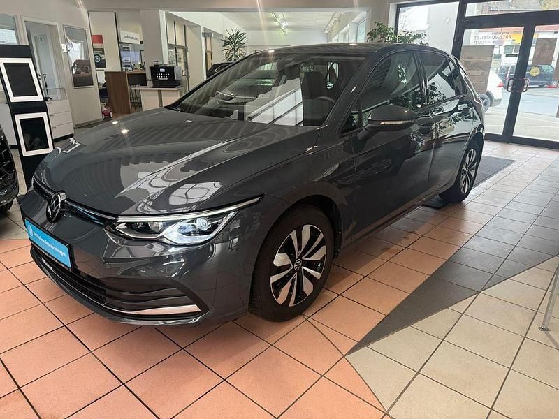 Gebraucht VW Golf VIII Move 131 PS (96 kW) 2024 Grau Limousine