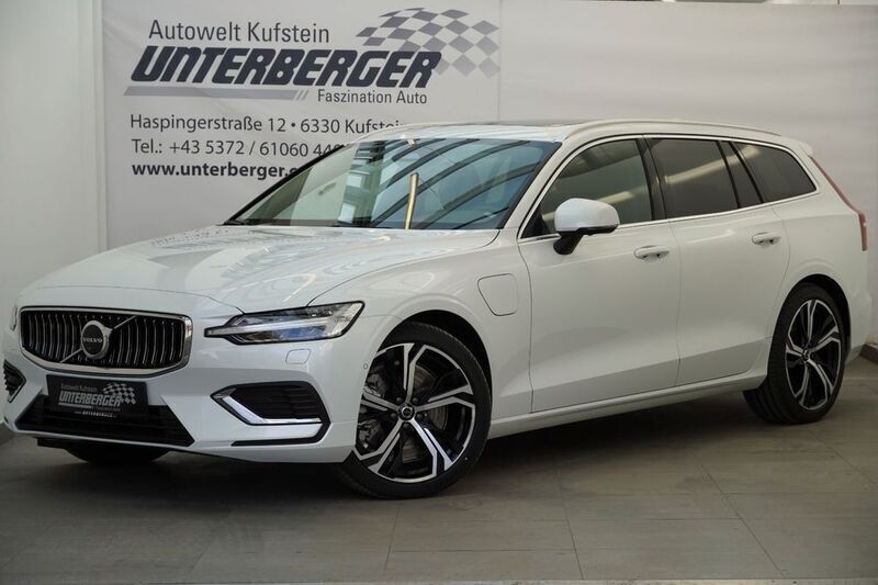Gebraucht Volvo V60 Plus 349 PS (256 kW) 2024 Weiß Kombi