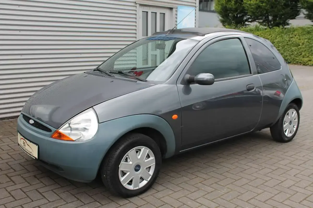 Gebraucht Ford Ka Viva X 60 PS (44 kW) 2005 Graphitgrau metallic Kleinwagen