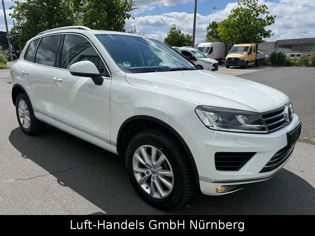 Gebraucht VW Touareg Terrain Tech 262 PS (192 kW) 2014 Weiß SUV