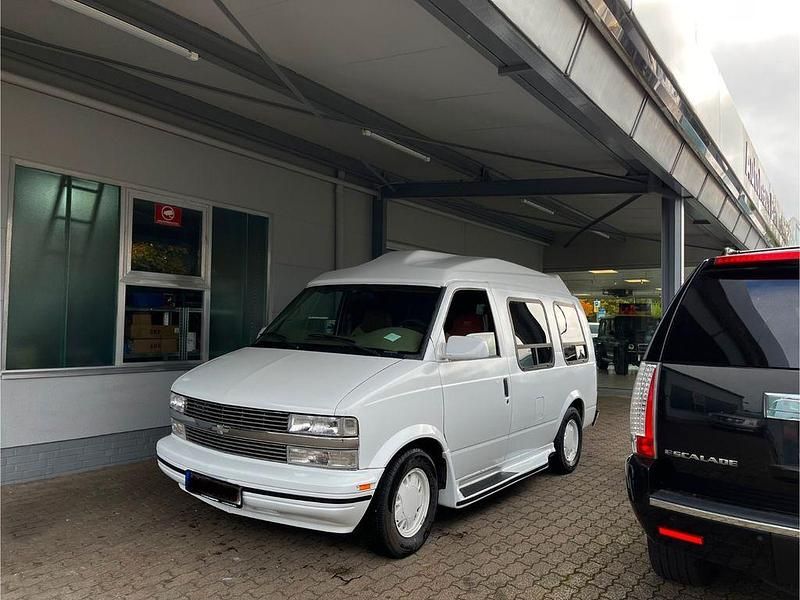 Gebraucht Chevrolet Astro 190 PS (139 kW) 1996 Weiß Van / Kleinbus