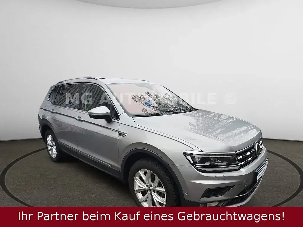 Gebraucht VW Tiguan Allspace Highline 150 PS (110 kW) 2021 Silber SUV