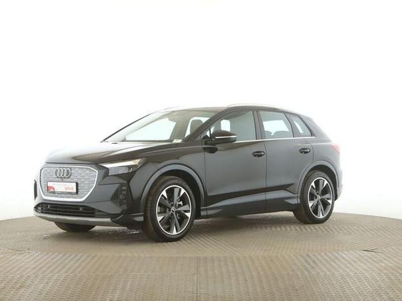 Gebraucht Audi Q4 e-tron Advanced 150 kW (204 PS) 2023 Mythosschwarz metallic SUV