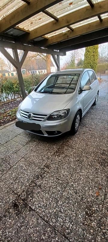 Silber Gebraucht 2007 VW Golf V Kleinwagen | 3.200 € (Guter Preis) - Bild 1/4