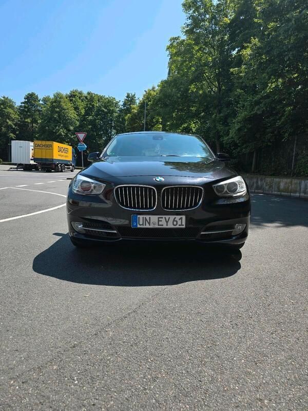Schwarz Gebraucht 2011 BMW 530 Gran Turismo Limousine | 13.799 € (Fairer Preis) - Bild 1/4
