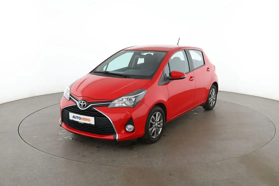 Gebraucht Toyota Yaris Comfort 69 PS (50 kW) 2015 Kleinwagen