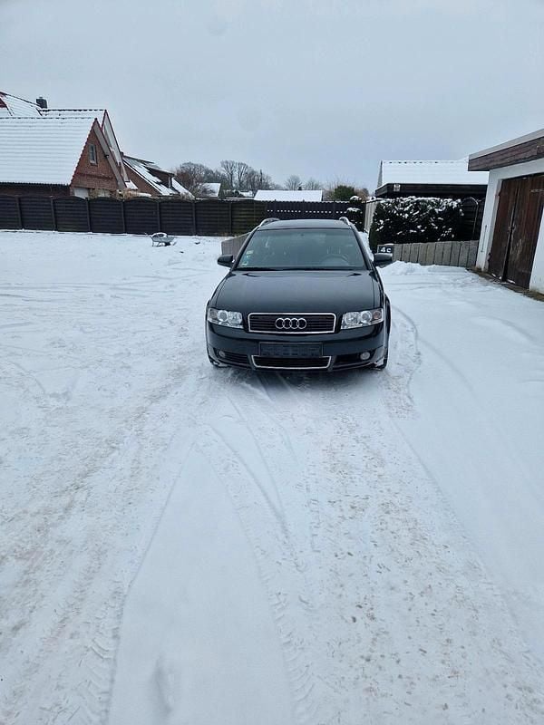 Gebraucht 2002 Audi A4 S-Line Kombi | 1.000 € (Superpreis) - Bild 1/4