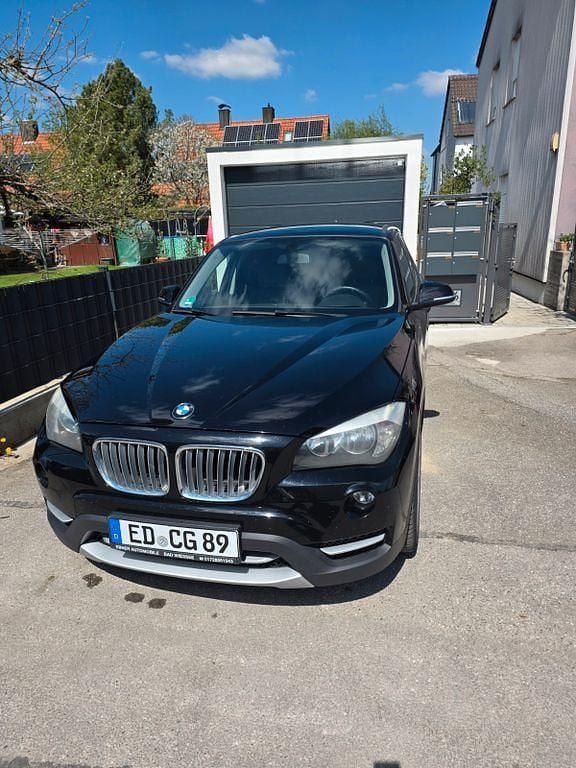 Second-hand BMW X1 116 CP (85 kW) 2012 Negru SUV