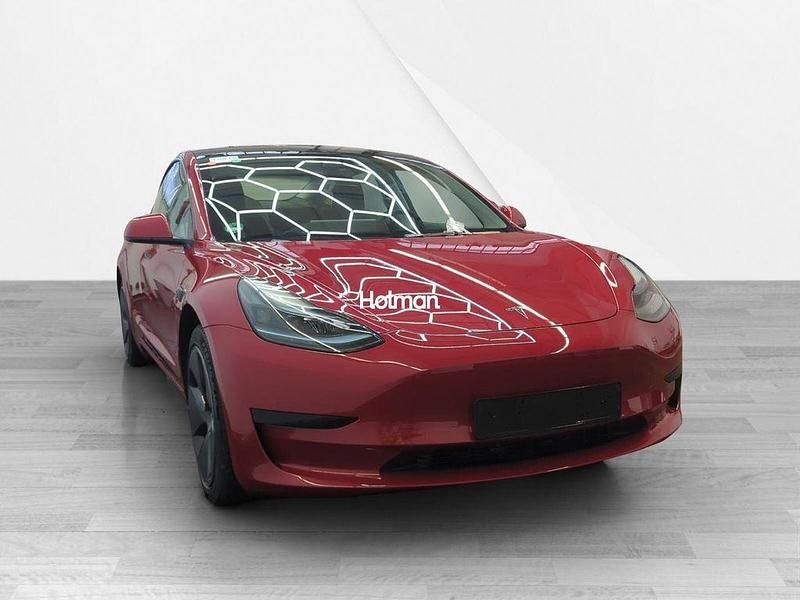 Gebraucht Tesla Model 3 Standard Range 208 kW (283 PS) 2022 Rot Limousine