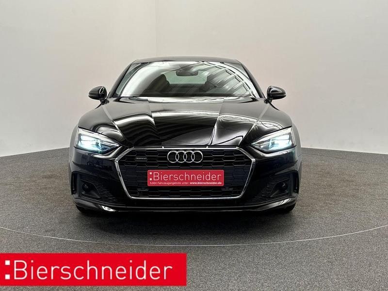 Gebraucht Audi A5 Sportback Ambiente 204 PS (150 kW) 2022 Schwarz Kleinwagen