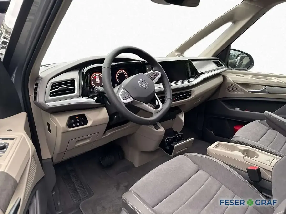 Gebraucht VW Multivan Life 150 PS (110 kW) 2026 Schwarz (monosilber metallic/ dach deep black perleffe) Van / Kleinbus