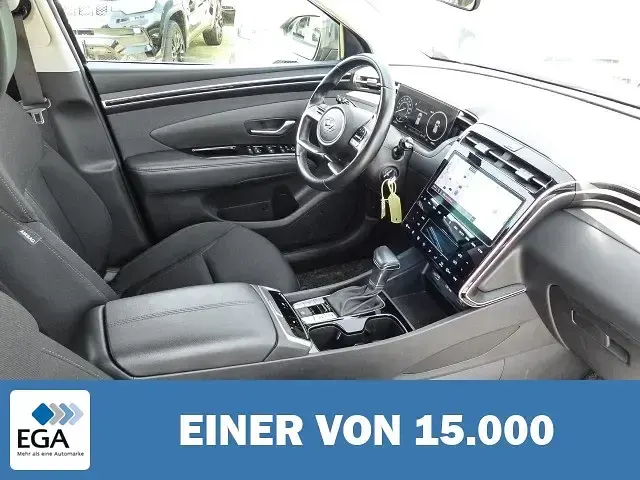 Gebraucht Hyundai Tucson Select 136 PS (100 kW) 2022 Grau metallic SUV
