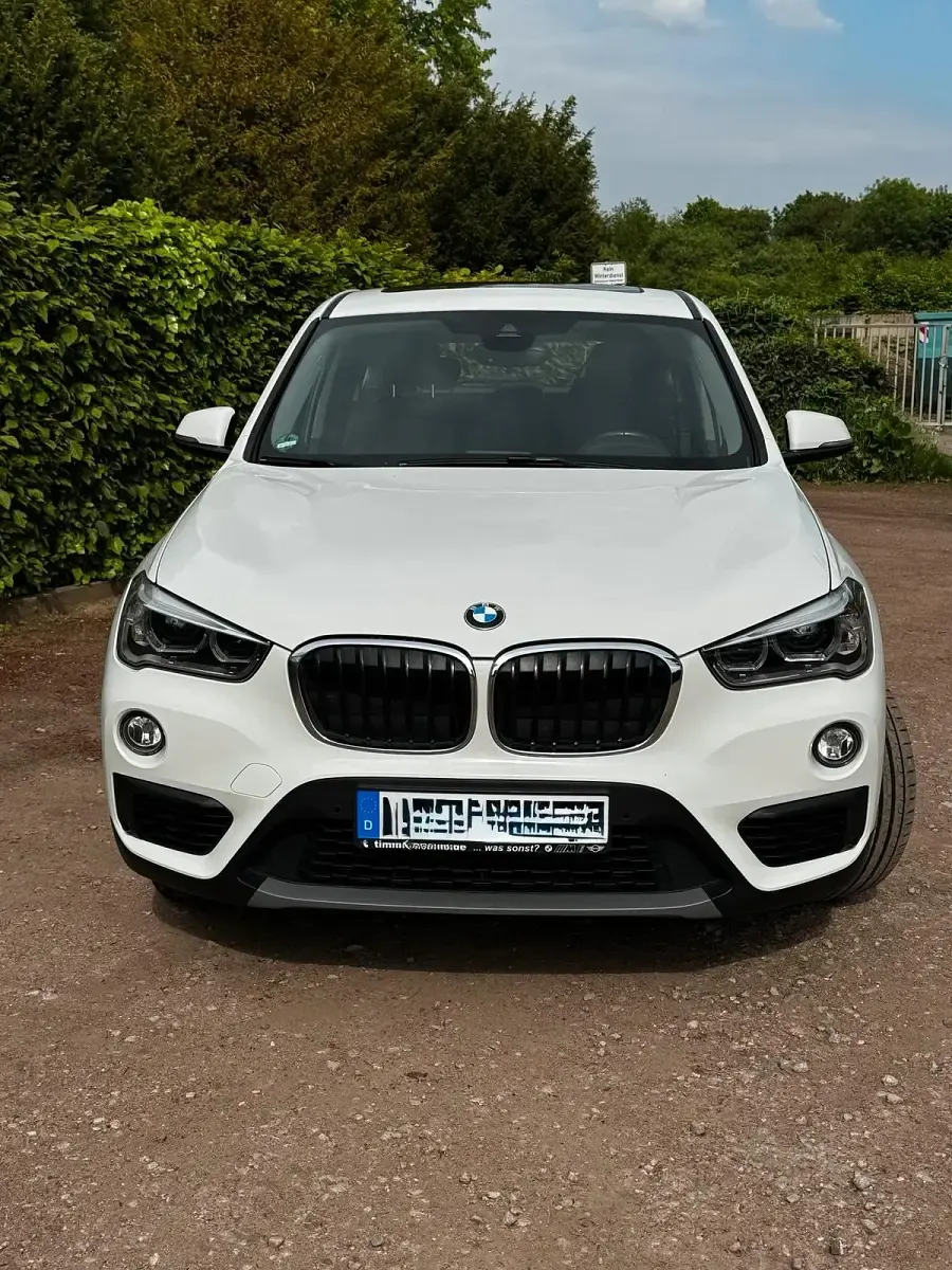 Gebraucht BMW X1 Advantage 2015 Weiß SUV