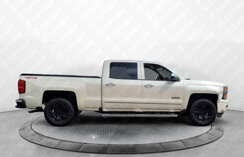Gebraucht Chevrolet Silverado 355 PS (261 kW) 2014 Weiß SUV