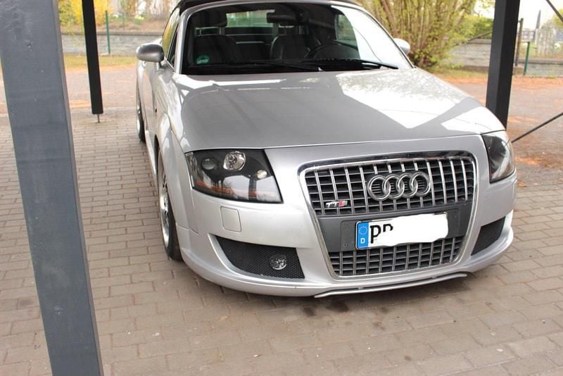 Silber Gebraucht 2000 Audi TT Cabrio | 5.300 € (Superpreis) - Bild 1/4