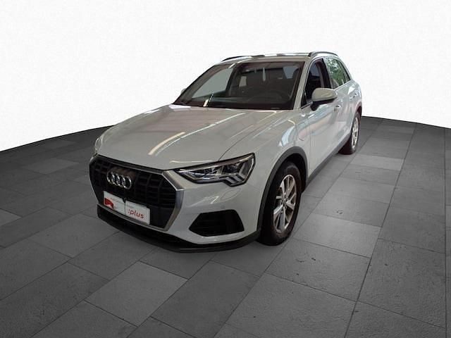 Weiß Gebraucht 2022 Audi Q3 Ambiente SUV | 32.990 € (Fairer Preis) - Bild 1/4