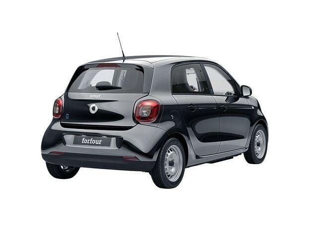 Gebraucht Smart ForFour Electric Drive 60 kW (82 PS) 2022 Karosserie in black Limousine