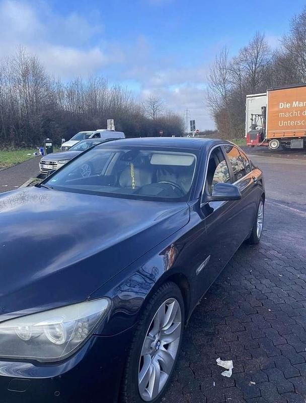 Gebraucht BMW 730 Performance 245 PS (180 kW) 2010 Limousine