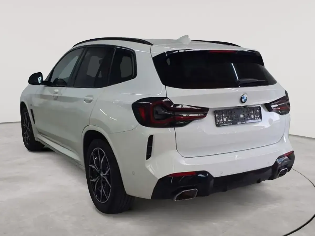Gebraucht BMW X3 Performance 286 PS (210 kW) 2023 Alpinweiß SUV