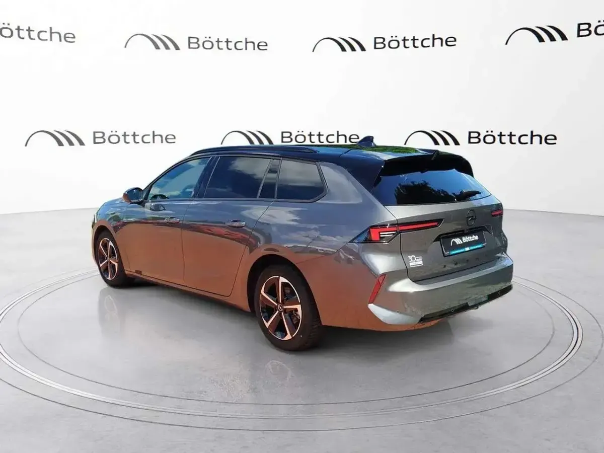 Gebraucht Opel Astra 131 PS (96 kW) 2025 Grau Kleinwagen