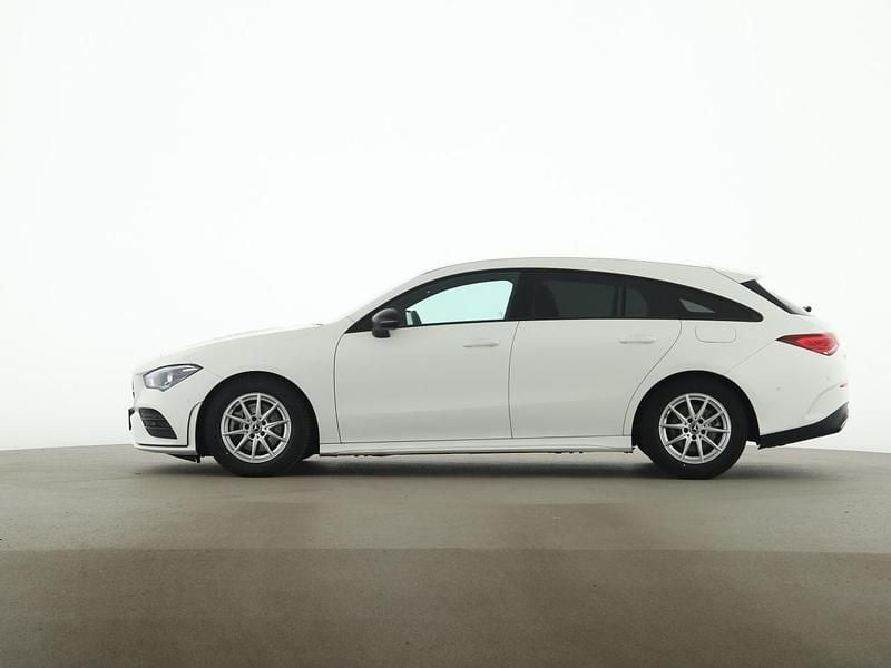 Gebraucht Mercedes CLA200 AMG 150 PS (110 kW) 2022 Weiß Kombi