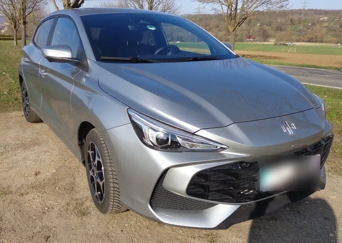 Gebraucht MG MG3 Luxury 194 PS (142 kW) 2025 Grau Kleinwagen