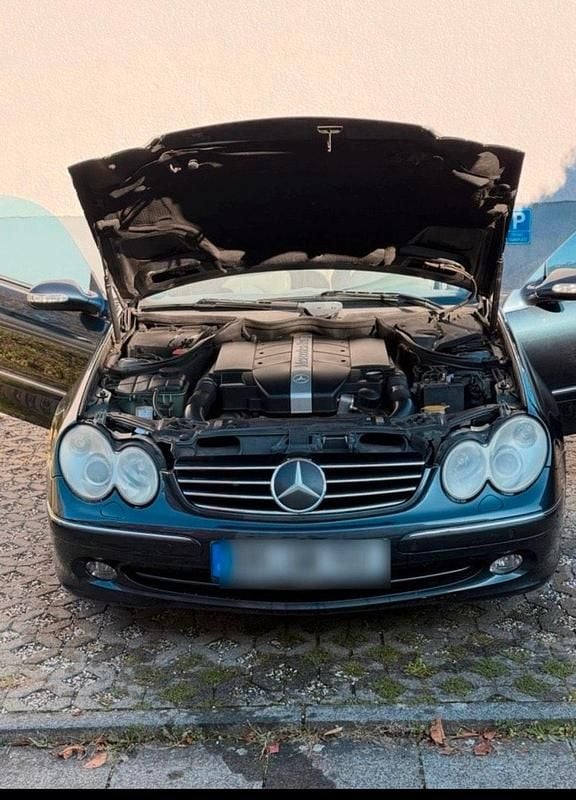 Gebraucht Mercedes CLK320 180 PS (132 kW) 2004 Schwarz Cabrio