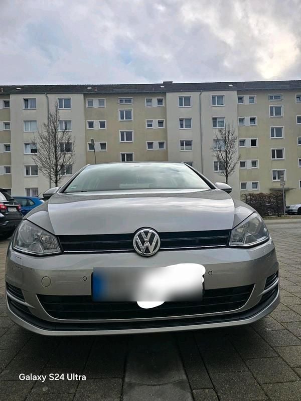 Gebraucht VW Golf VII 125 PS (91 kW) 2013 Grau Kleinwagen