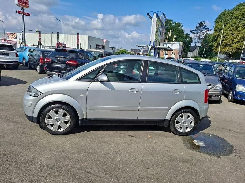 Second-hand Audi A2 75 CP (55 kW) 2000 Argintiu Hatchback