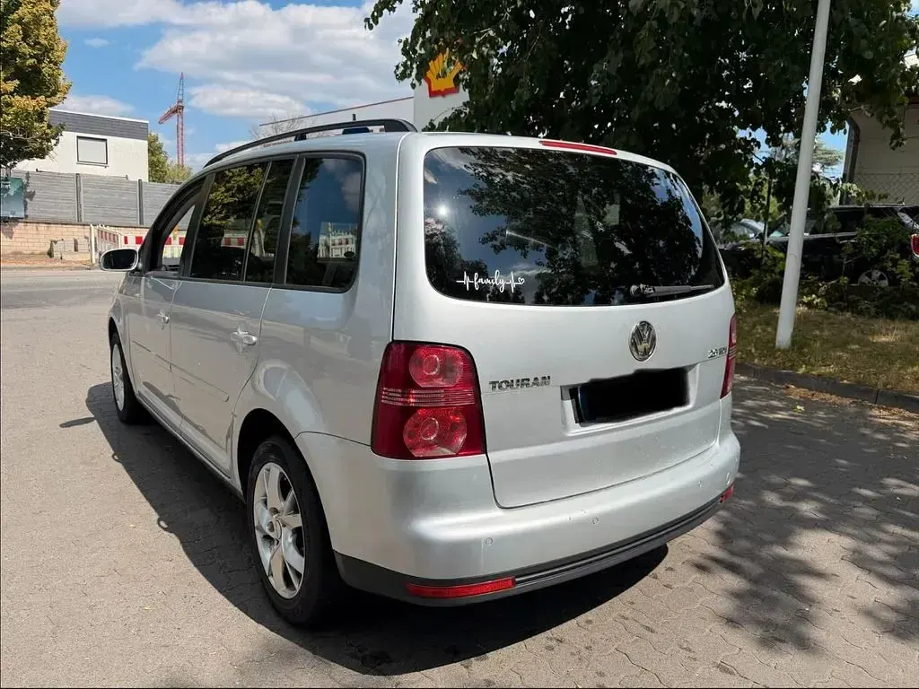 Gebraucht VW Touran 140 PS (102 kW) 2007 Silber Van / Kleinbus