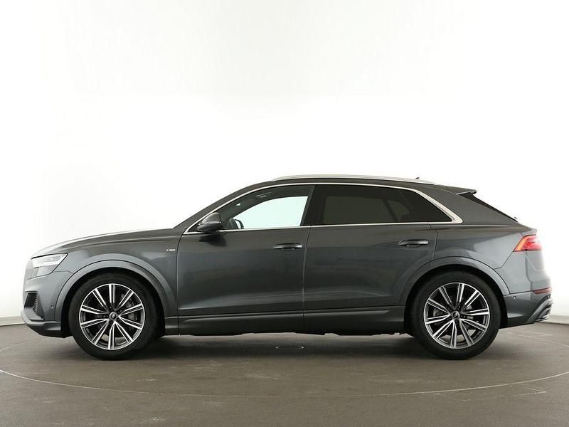 Gebraucht Audi Q8 Ambiente 286 PS (210 kW) 2022 Daytonagrau perleffekt SUV