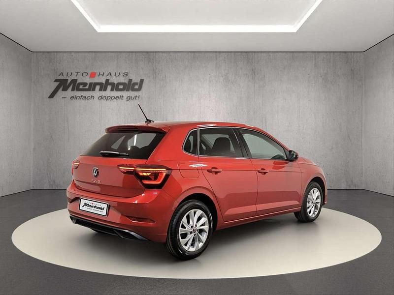 Neu VW Polo IQ Drive 95 PS (69 kW) 2025 Rot Limousine