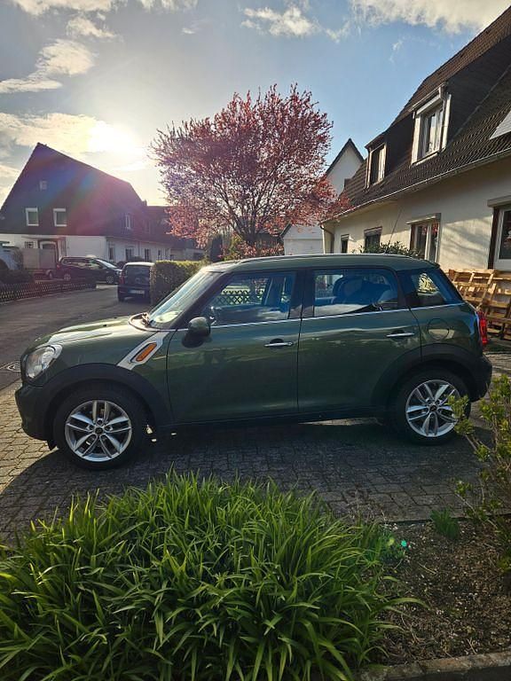 Second-hand Mini Countryman 122 CP (89 kW) 2014 Verde SUV