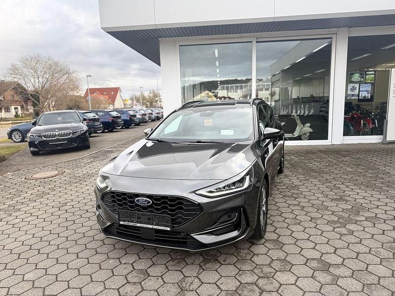 Gebraucht Ford Focus ST-Line X 125 PS (91 kW) 2023 Grau Kombi