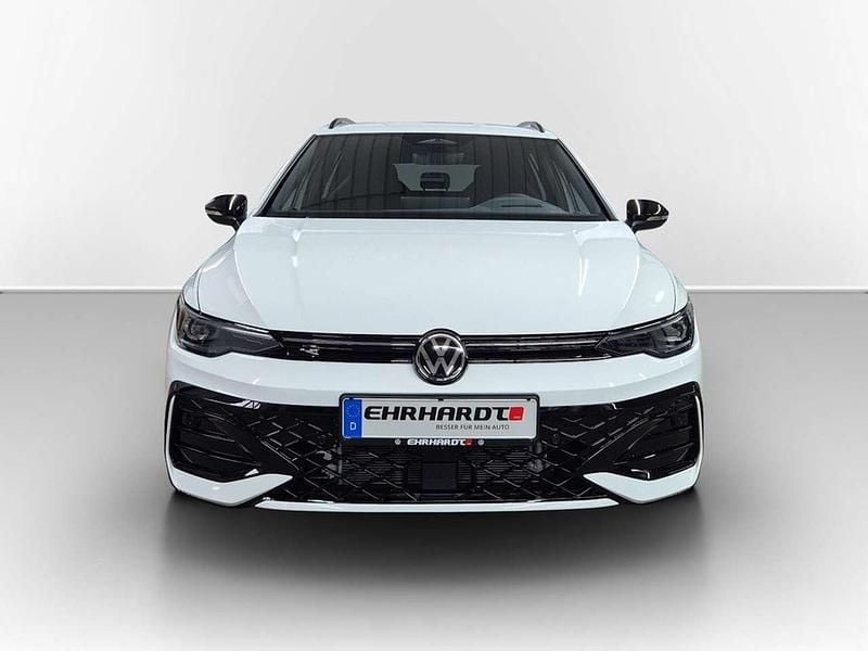 Neu VW Golf VIII R-line 150 PS (110 kW) 2025 Pure white Kombi