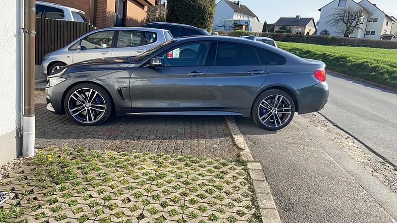 Grau Gebraucht 2015 BMW 428 Gran Coupé M Sport Coupé | 19.600 € (Fairer Preis) - Bild 1/4