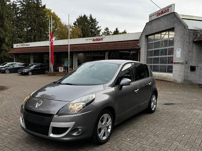 Grau Gebraucht 2009 Renault Scénic III Dynamique Van / Kleinbus | 3.955 € (Etwas zu teuer) - Bild 1/4