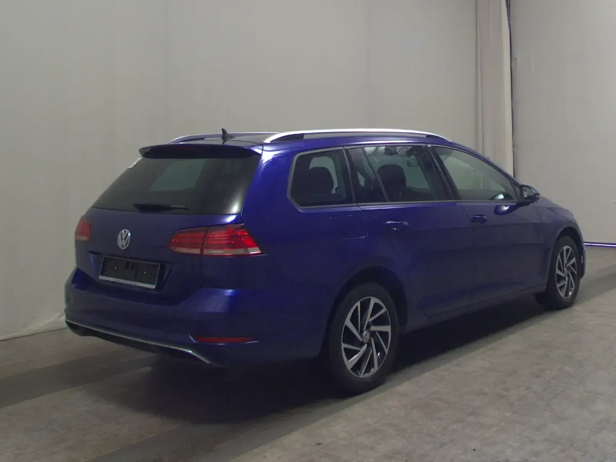 Gebraucht VW Golf VII Join 116 PS (85 kW) 2018 Blue dusk metallic Kombi