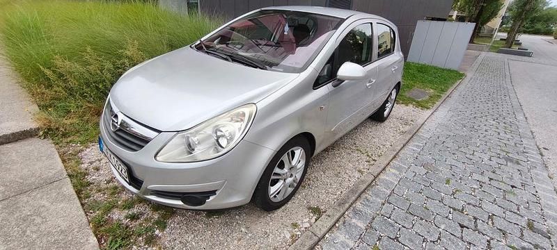 Silber Gebraucht 2007 Opel Corsa Limousine | 1.890 € (Superpreis) - Bild 1/4