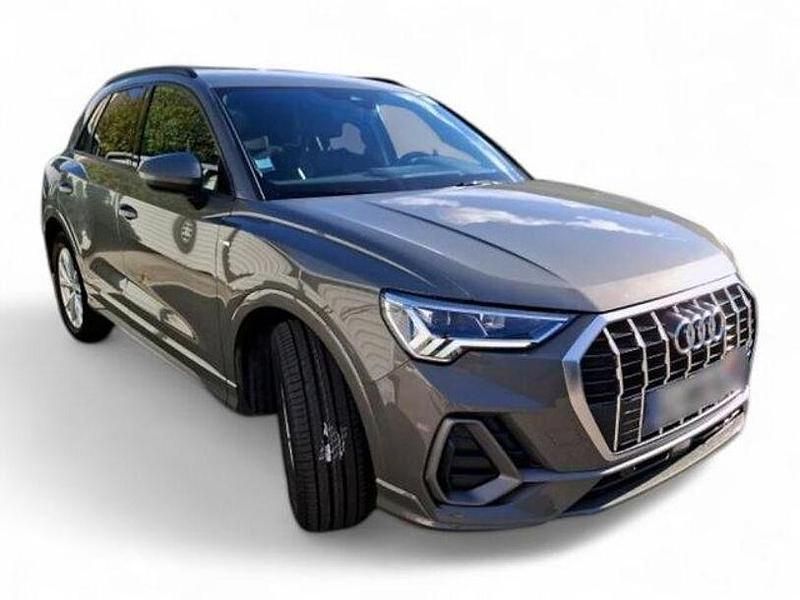 Gebraucht Audi Q3 S-Line 150 PS (110 kW) 2022 Chronosgrau metallic SUV